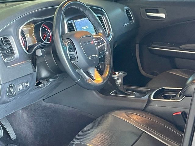 Used 2017 Dodge Charger SXT w/ Plus Group RWD image 15