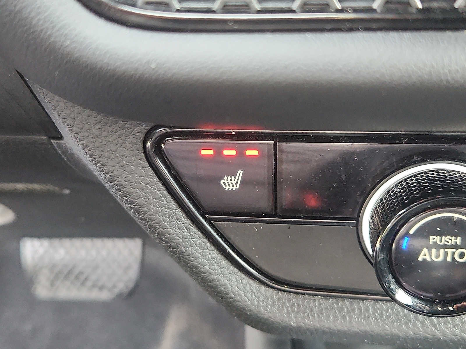 Certified 2024 Honda HR-V Sport image 24