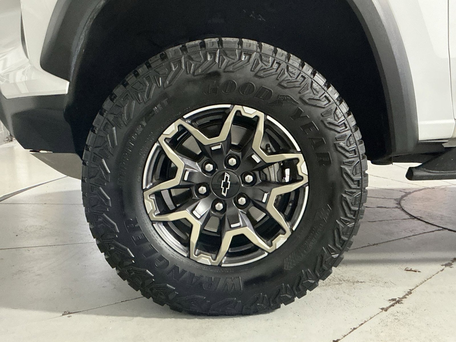 Used 2024 Chevrolet Colorado ZR2 image 20