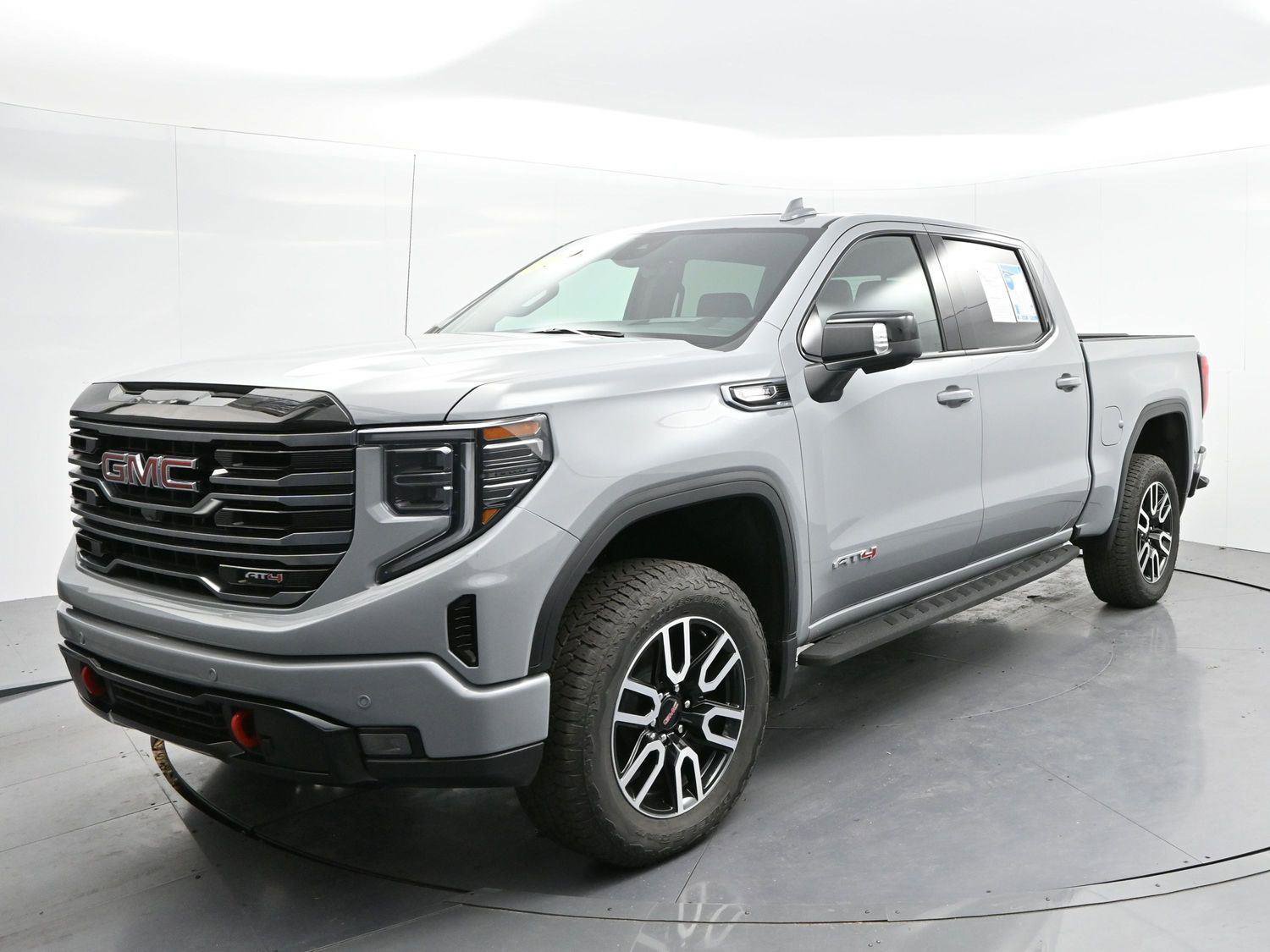 Used 2025 GMC Sierra 1500 AT4 w/ AT4 Premium Package image 3