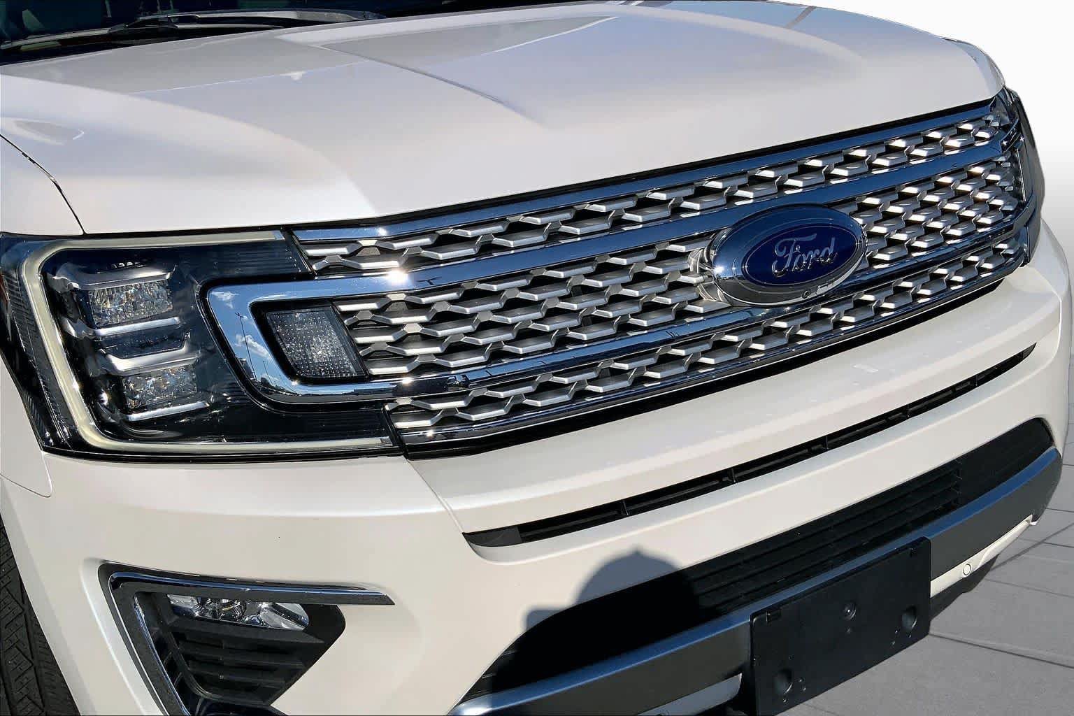 Used 2018 Ford Expedition Platinum RWD image 27