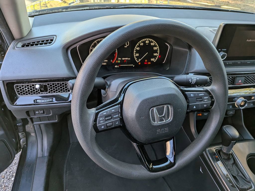 Used 2025 Honda Civic LX image 29
