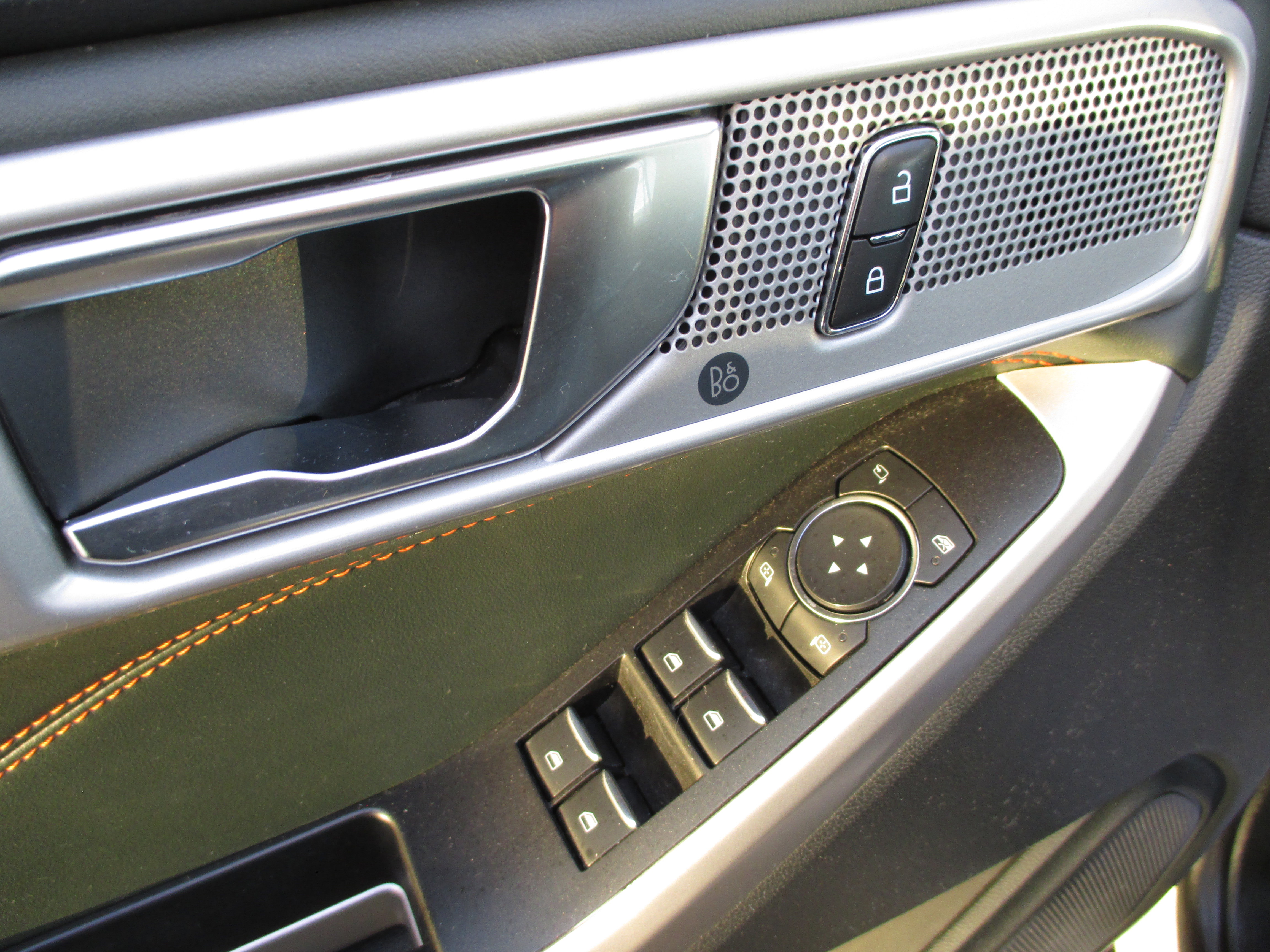 Used 2022 Ford Explorer Timberline w/ Timberline Technology Package image 14