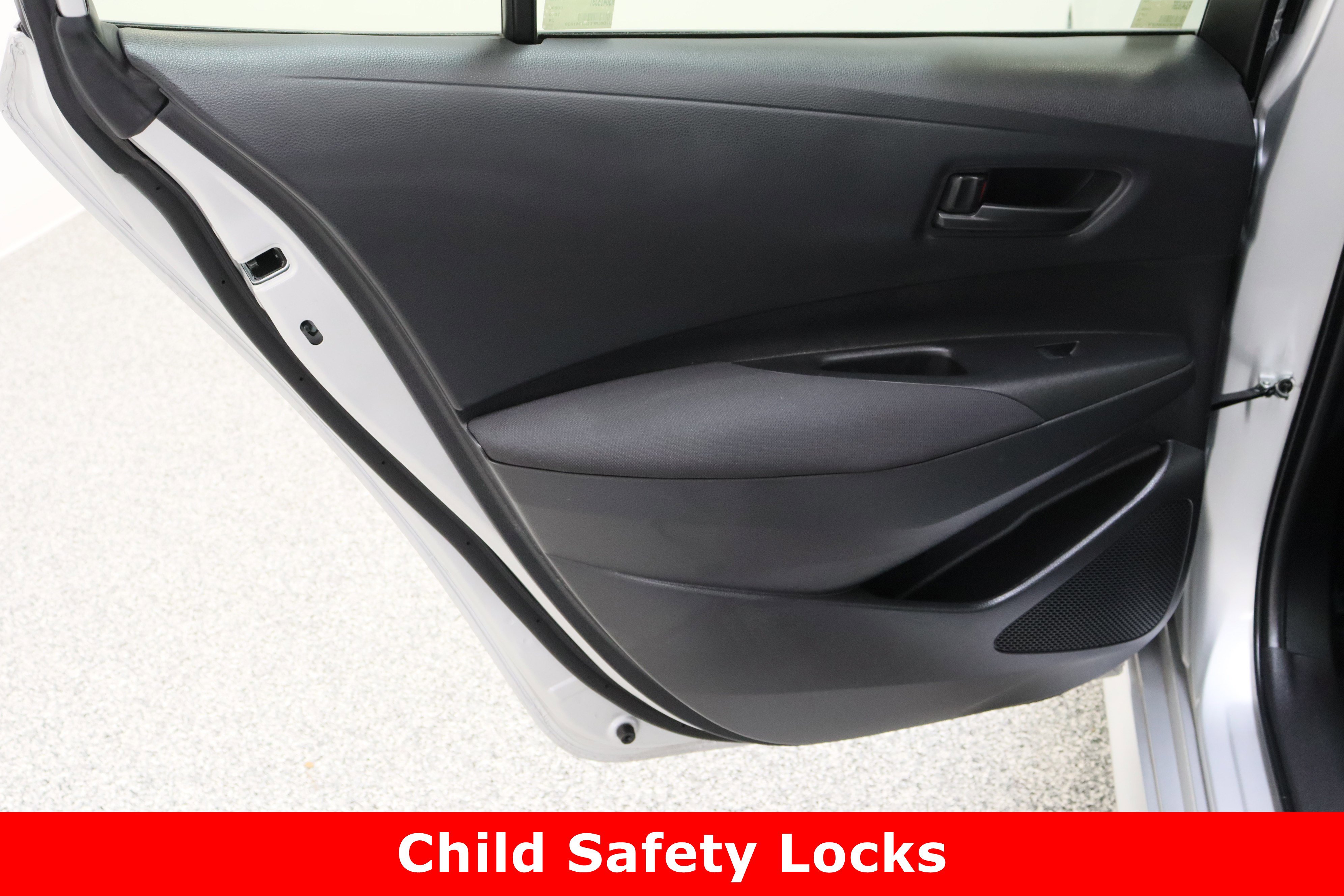 Used 2024 Toyota Corolla LE image 23