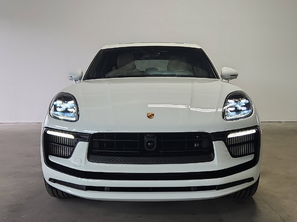 New 2026 Porsche Macan S AWD/4WD image 8
