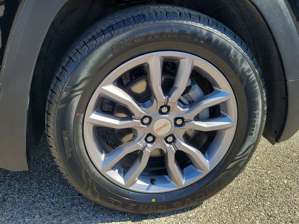 Used 2024 GMC Terrain SLT image 5