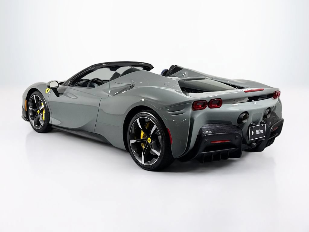 Used 2025 Ferrari SF90 Spider AWD/4WD image 2
