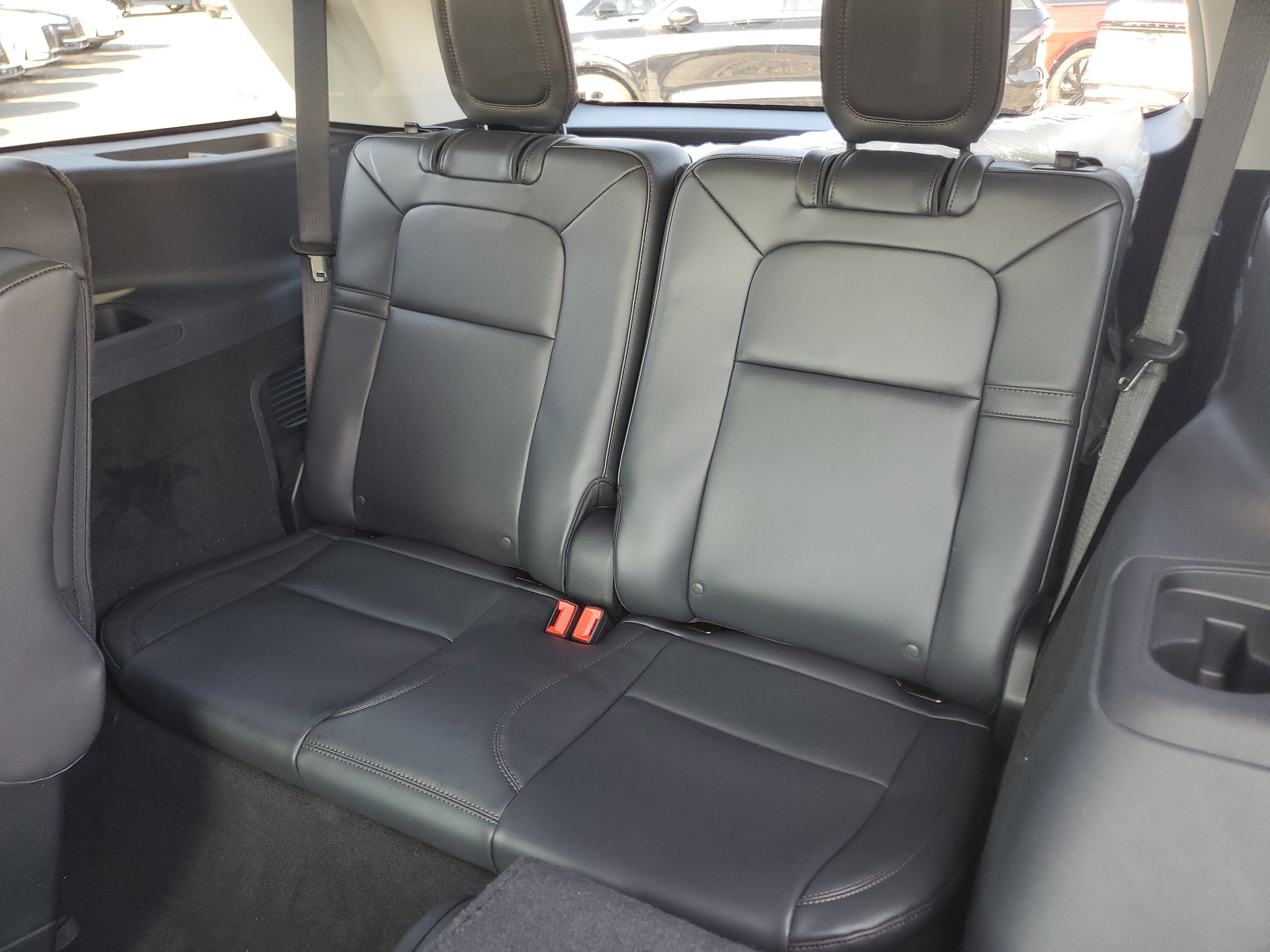 New 2026 Lincoln Aviator AWD image 27