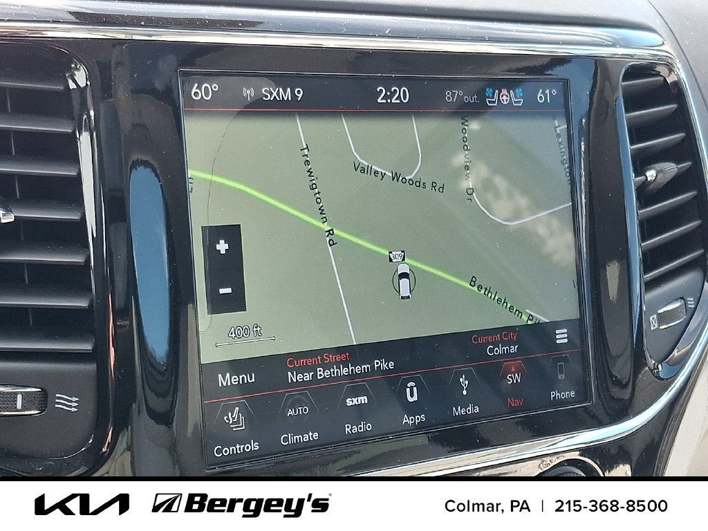 Used 2019 Jeep Grand Cherokee Summit AWD/4WD image 19