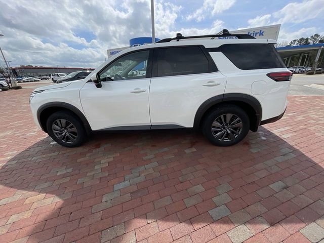 Used 2022 Nissan Pathfinder SV image 29