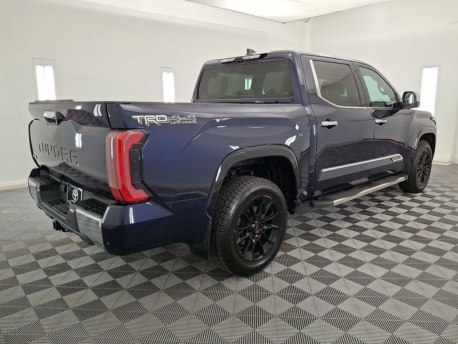 Certified 2022 Toyota Tundra 1794 Edition w/ TRD Off-Road Package AWD/4WD image 17