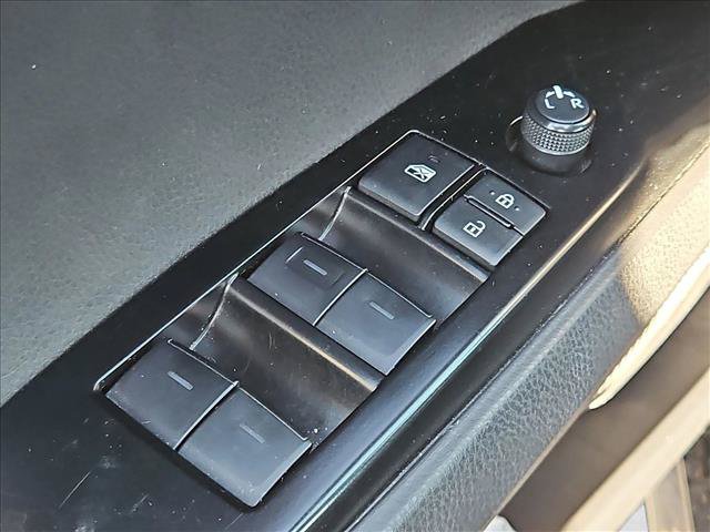 Used 2025 Toyota Camry LE FWD image 11