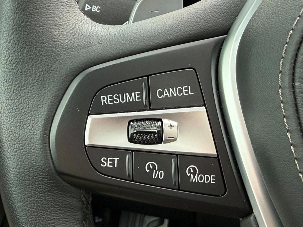Used 2026 BMW X5 xDrive50e AWD/4WD image 17