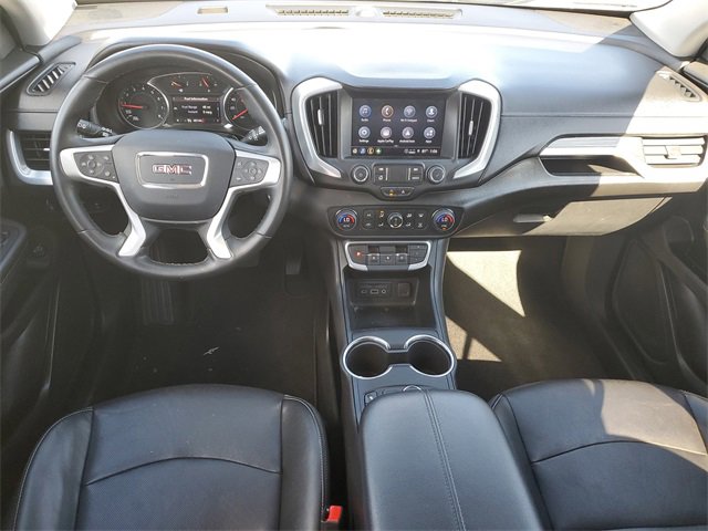 Used 2024 GMC Terrain SLT image 14