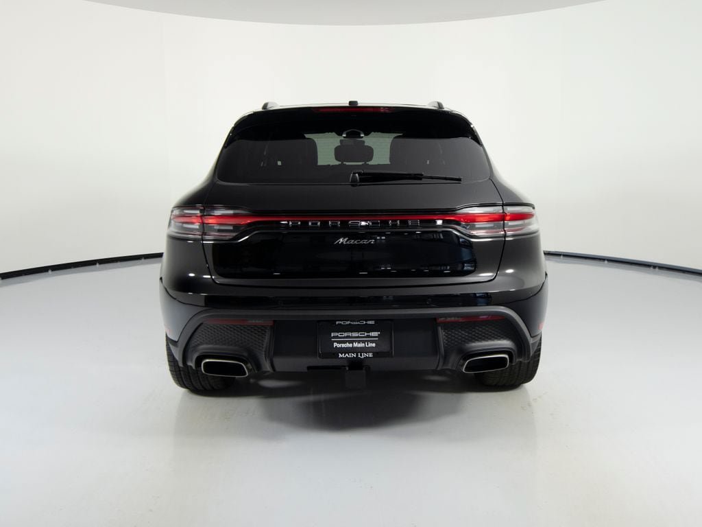 New 2026 Porsche Macan AWD/4WD image 9