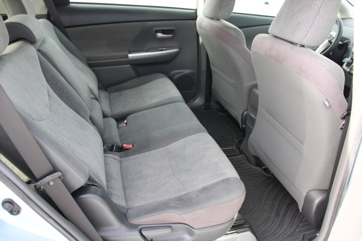 Used 2012 Toyota Prius V Three image 16