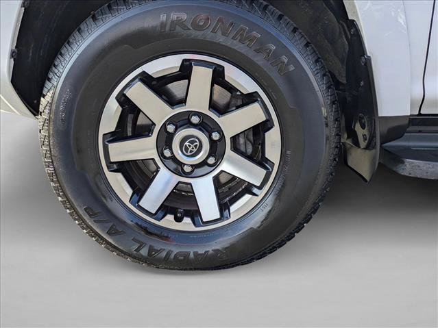 Used 2022 Toyota 4Runner TRD Off-Road Premium AWD/4WD image 22