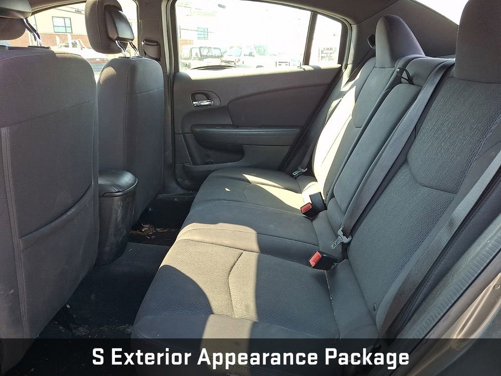 Used 2013 Chrysler 200 Touring w/ S Exterior Appearance Pkg image 10