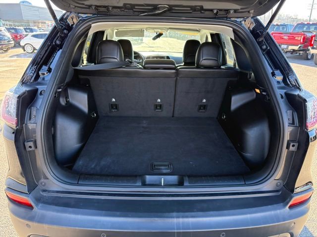 Used 2020 Jeep Cherokee Latitude Plus w/ Cold Weather Group image 30