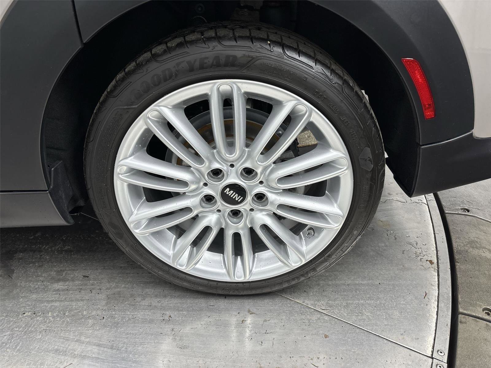 Used 2023 MINI Cooper S image 27