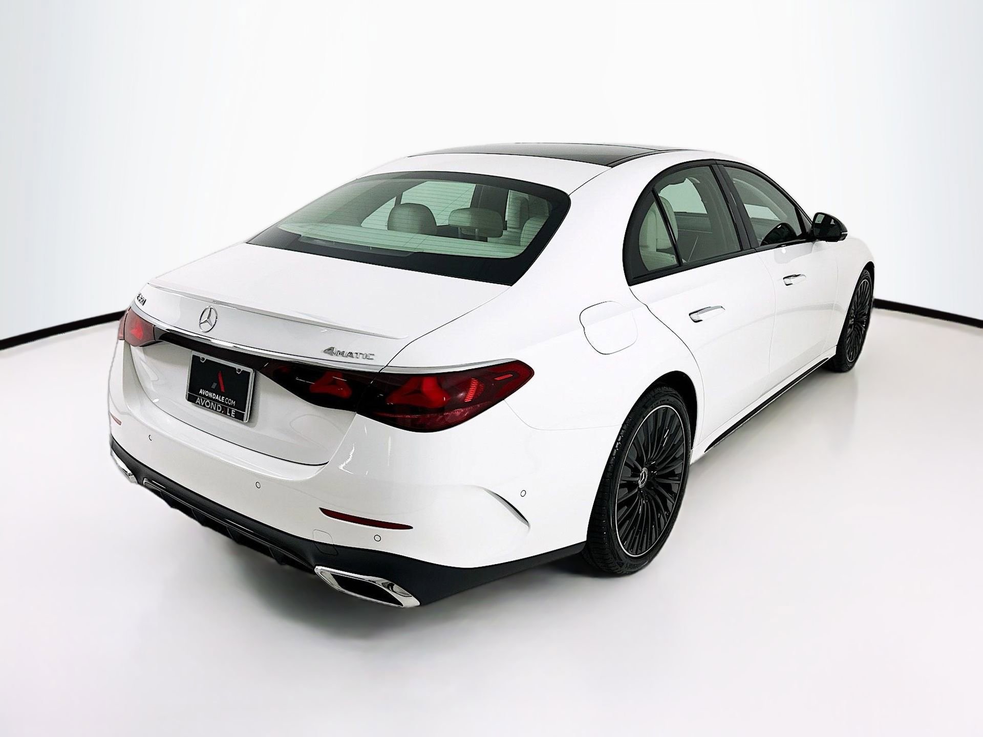 New 2026 Mercedes-Benz E 350 4MATIC Sedan image 8