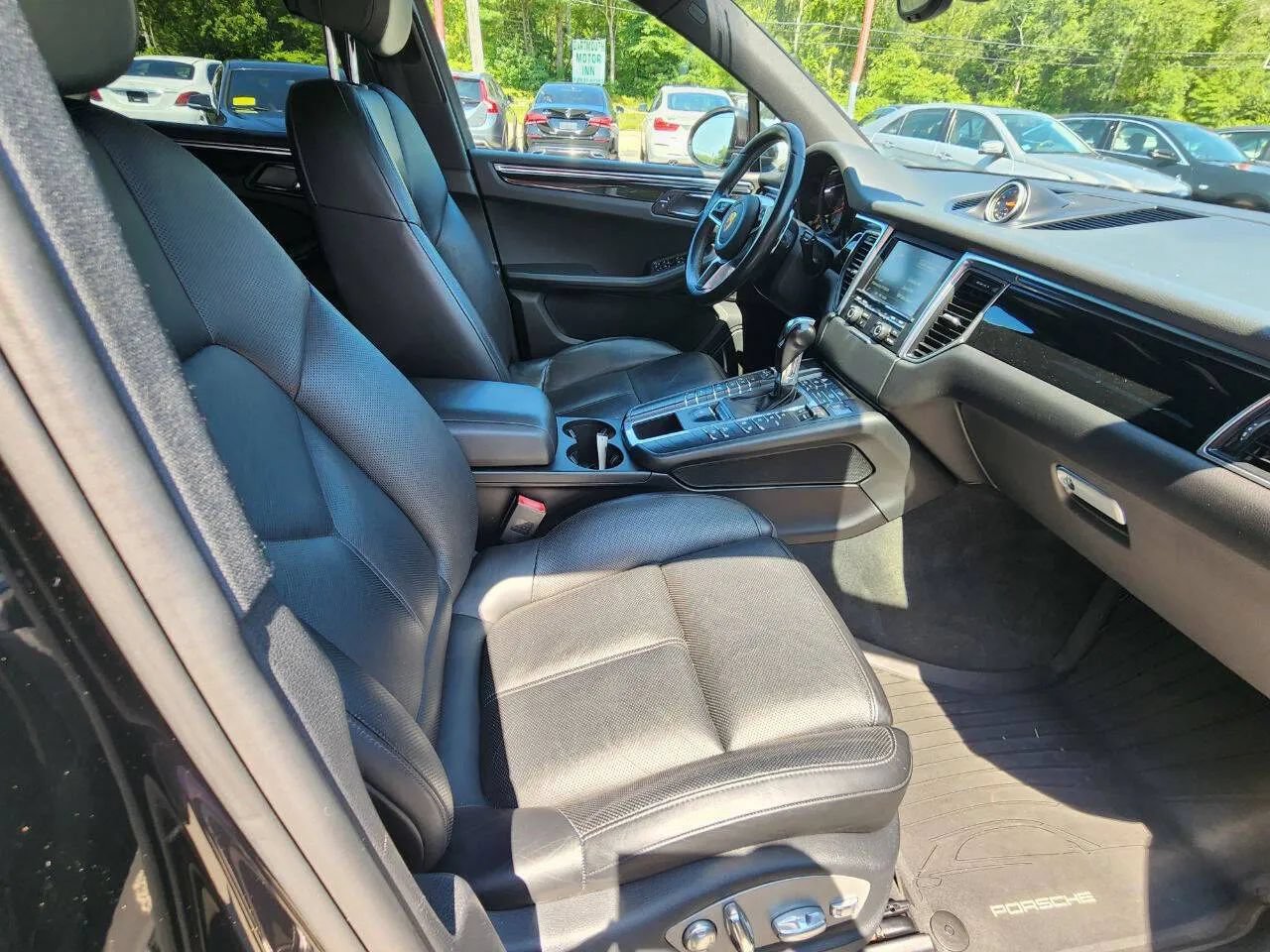 Used 2016 Porsche Macan S AWD/4WD image 15