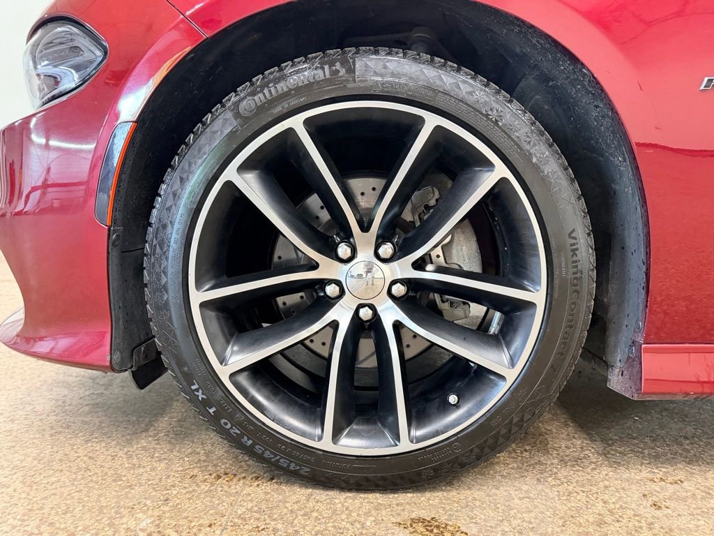 Used 2018 Dodge Charger R/T w/ Plus Group RWD image 26