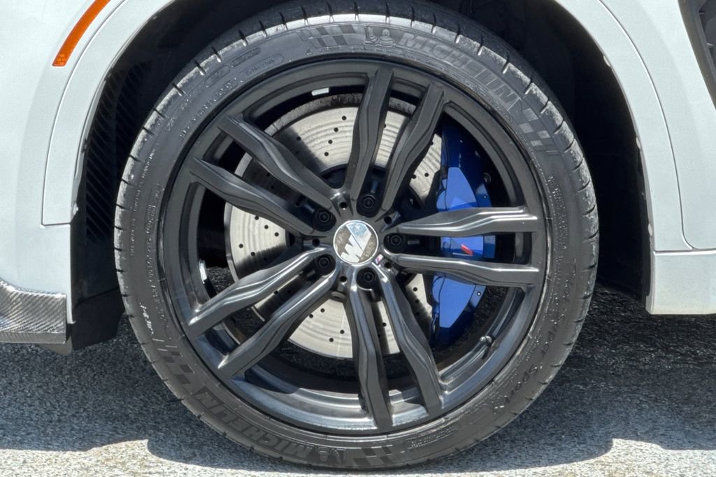 Used 2016 BMW X6 M AWD/4WD image 26