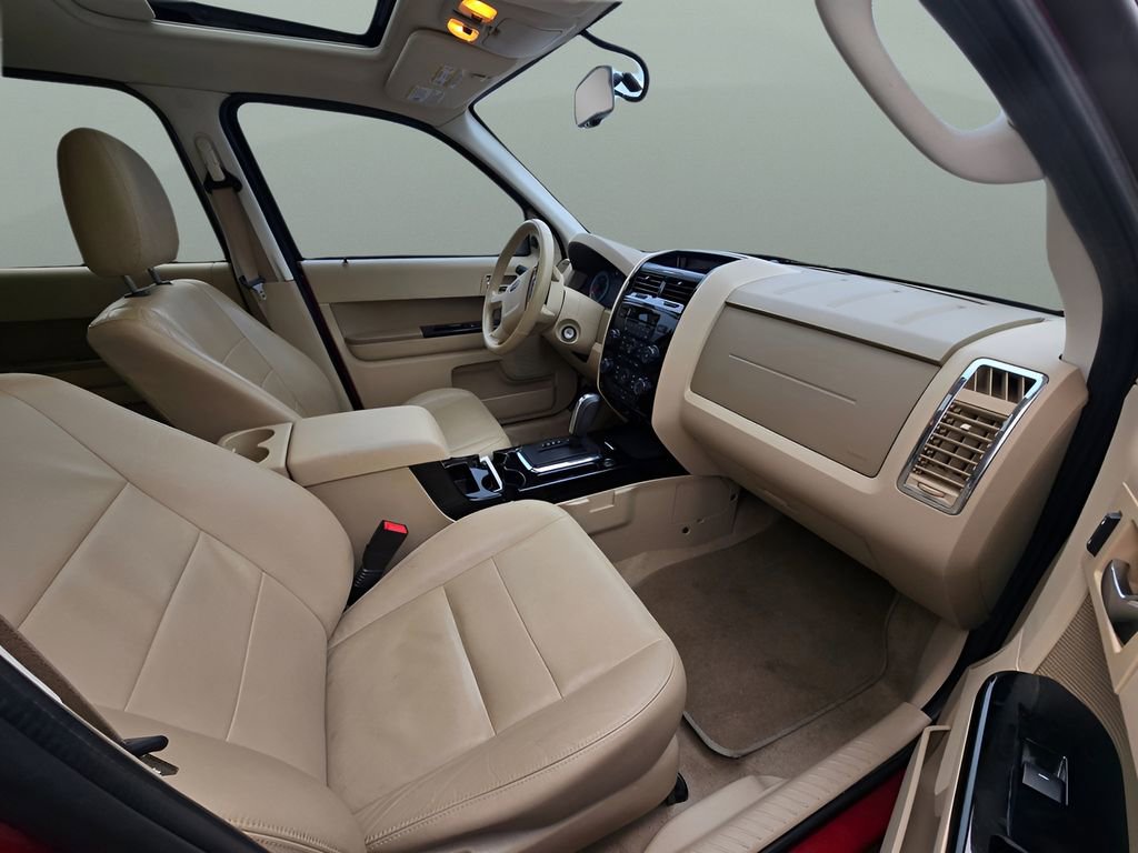 Used 2010 Ford Escape Limited AWD/4WD image 9