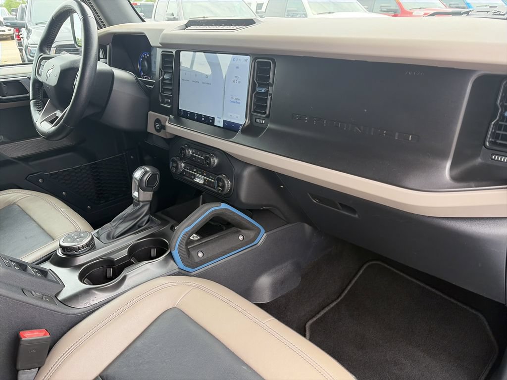 Used 2021 Ford Bronco Wildtrak AWD/4WD image 31