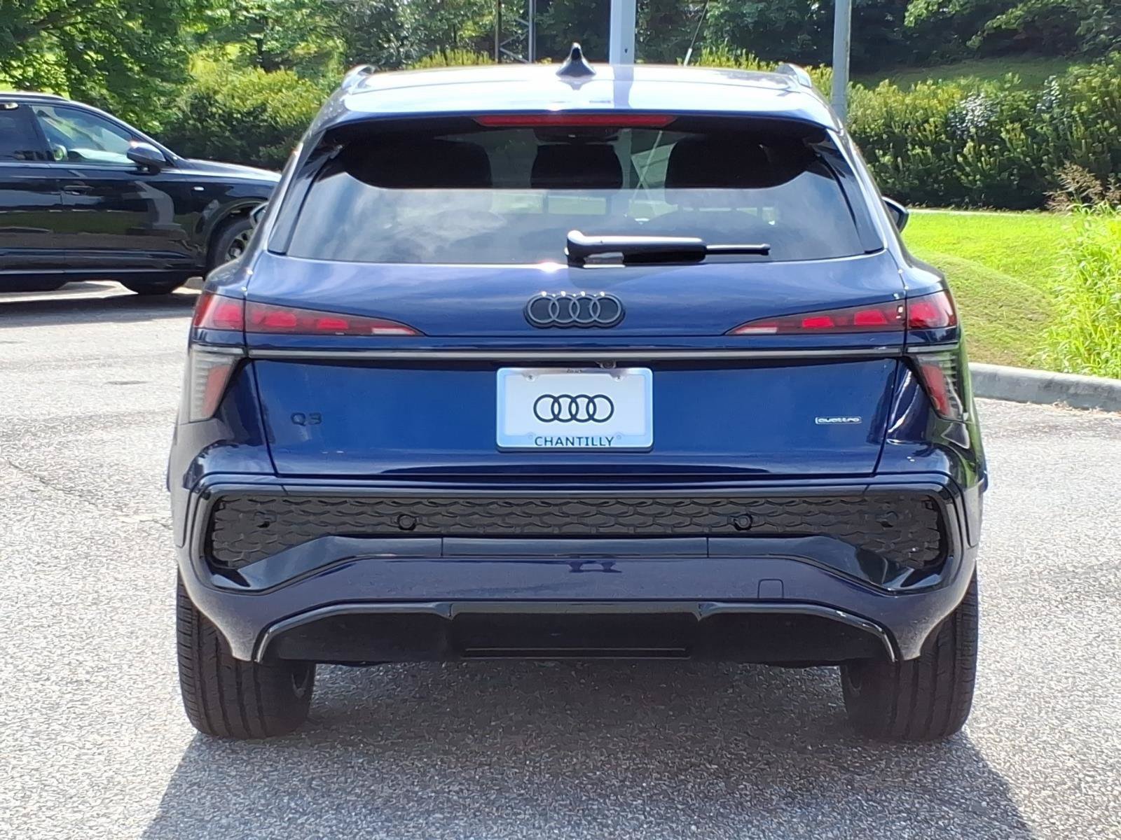 New 2026 Audi Q3 quattro 2.0T AWD/4WD image 10