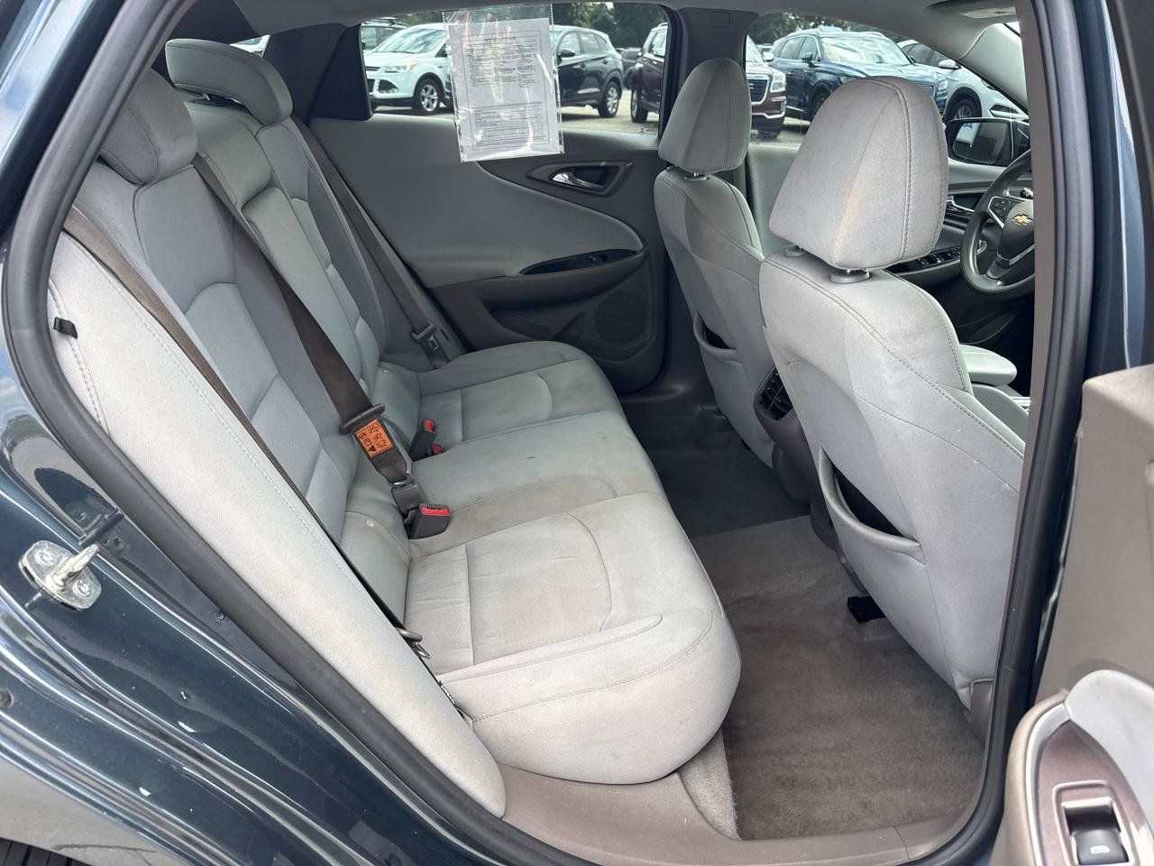 Used 2021 Chevrolet Malibu LT FWD image 21