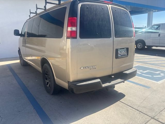 Used 2012 Chevrolet Express 1500 LS RWD image 6