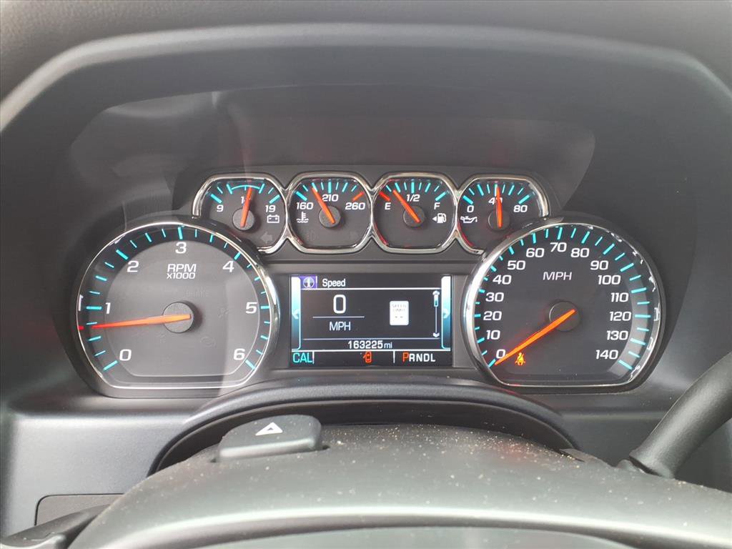 Used 2018 Chevrolet Silverado 1500 High Country image 32