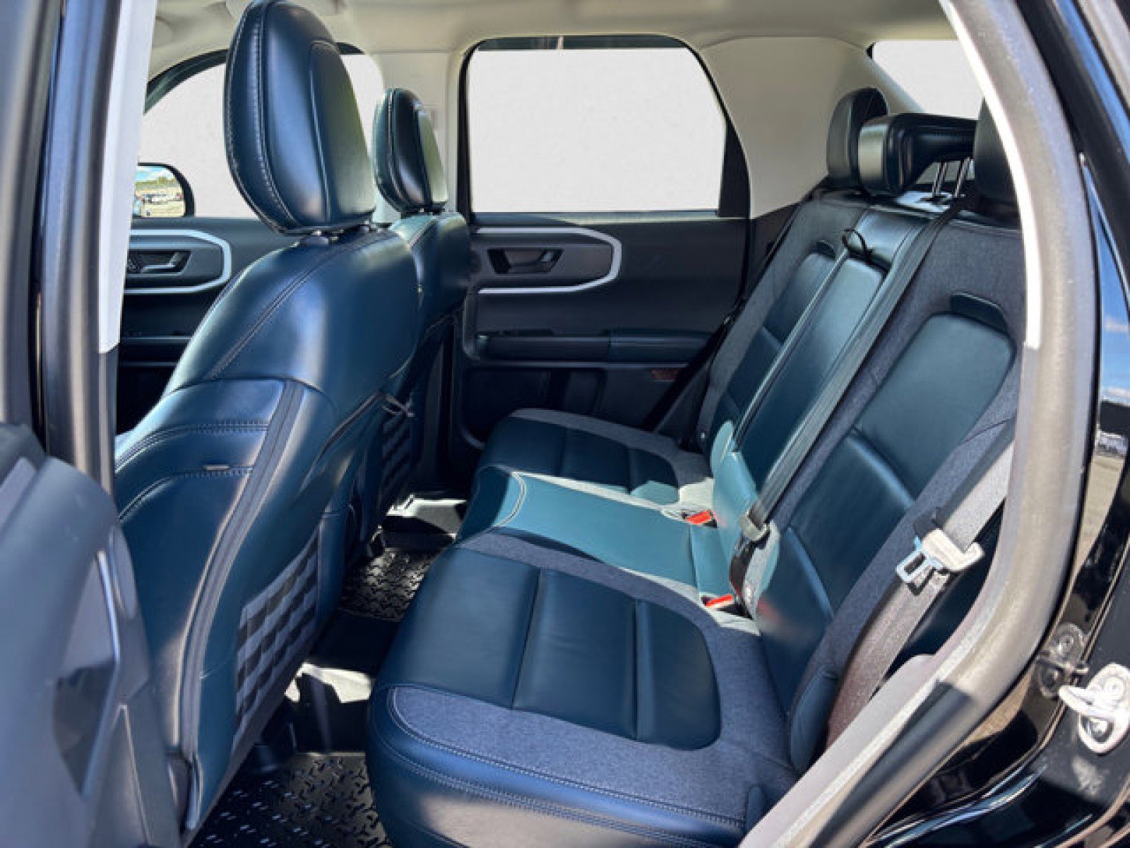 Used 2023 Ford Bronco Sport Outer Banks w/ Tech Package image 18