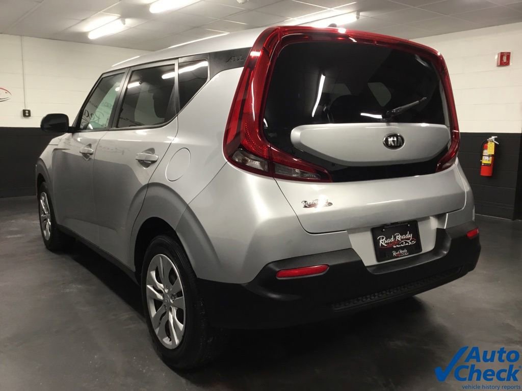 Used 2021 Kia Soul LX FWD image 8