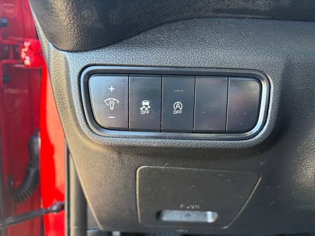 Used 2023 Kia Soul LX w/ LX Technology Package image 5