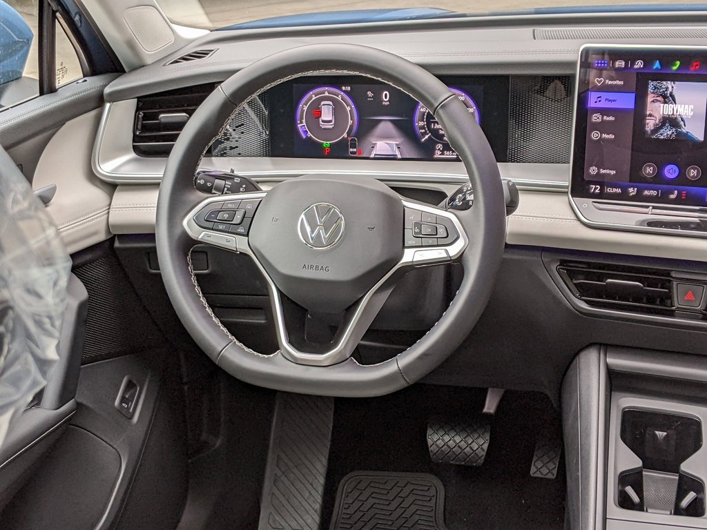 New 2025 Volkswagen Tiguan SE image 14
