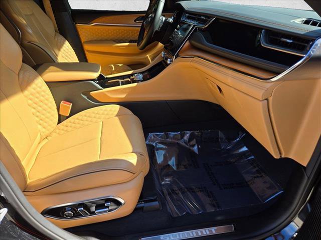 Used 2023 Jeep Grand Cherokee L Summit image 20