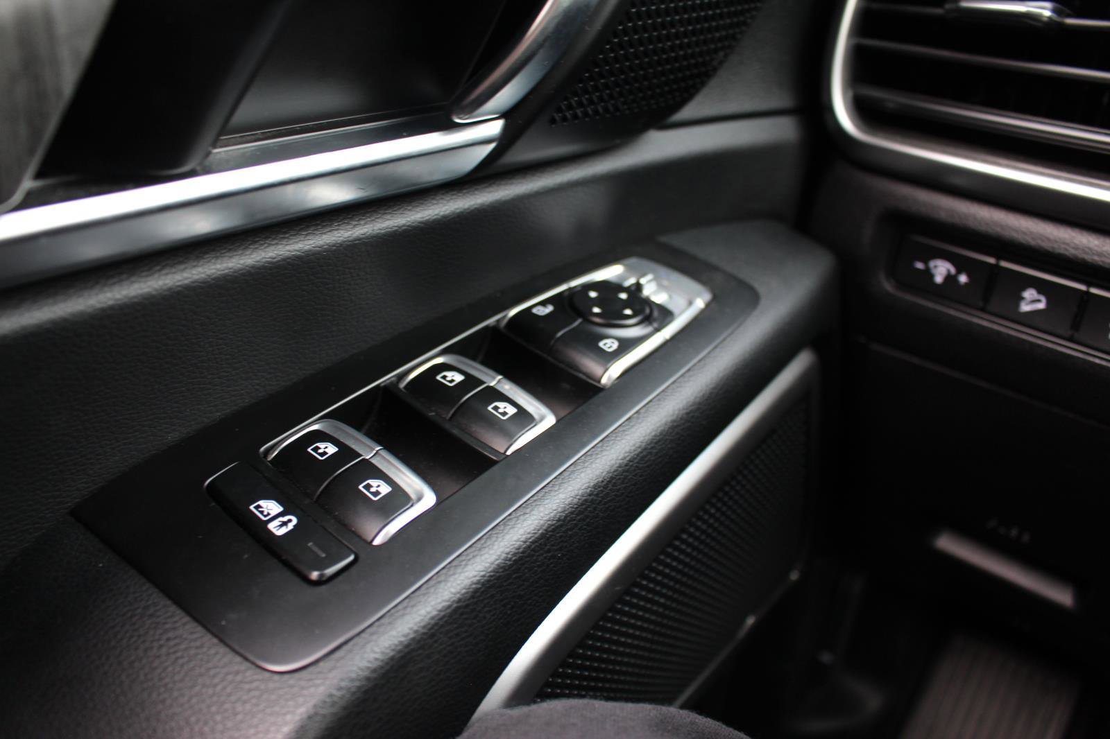 Certified 2024 Kia Telluride EX image 27