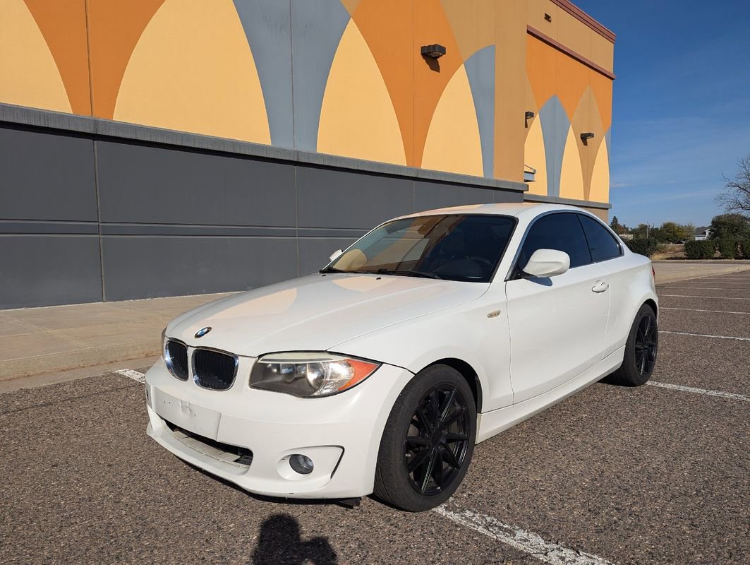 Used 2013 BMW 128i Coupe w/ Technology Pkg image 3