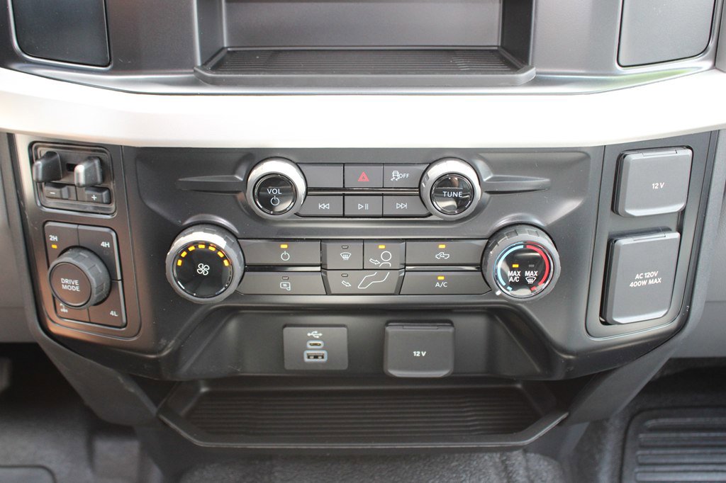 Used 2025 Ford F250 XLT image 22