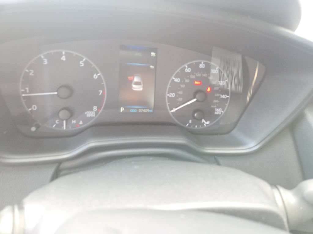 Used 2025 Toyota Corolla LE FWD image 23