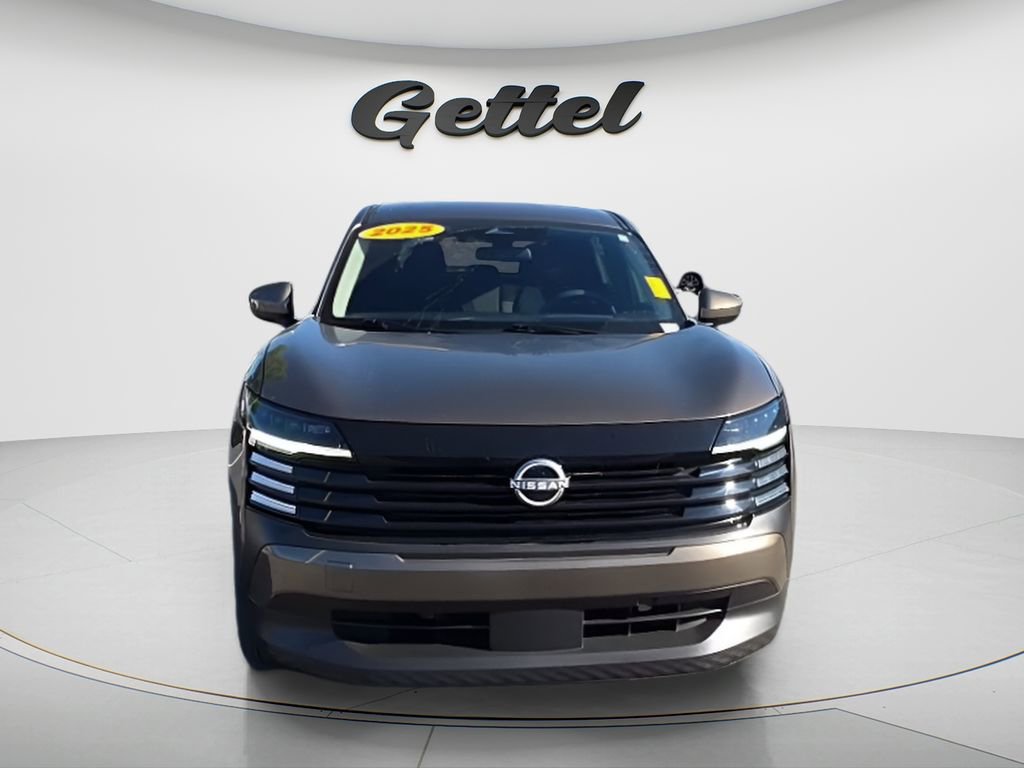 Used 2025 Nissan Kicks SV image 8