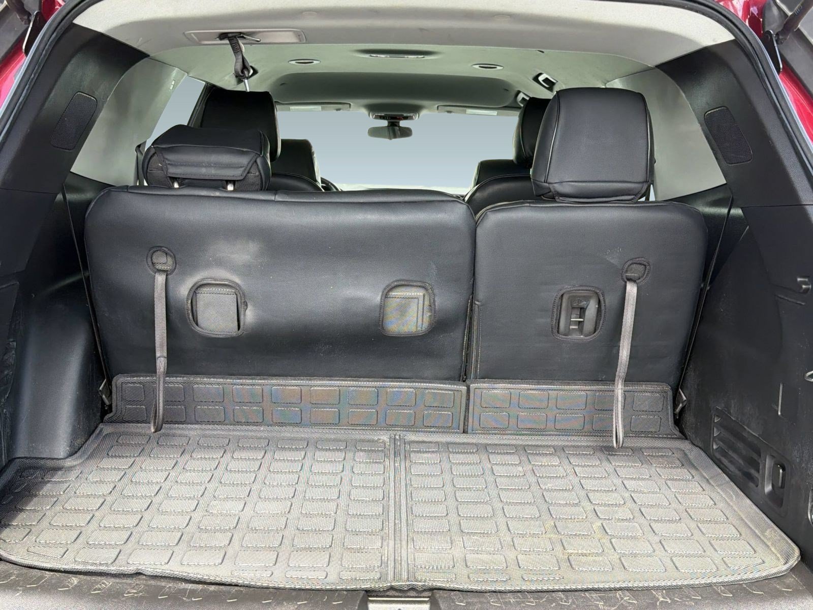 Used 2021 Chevrolet Traverse LT FWD image 21