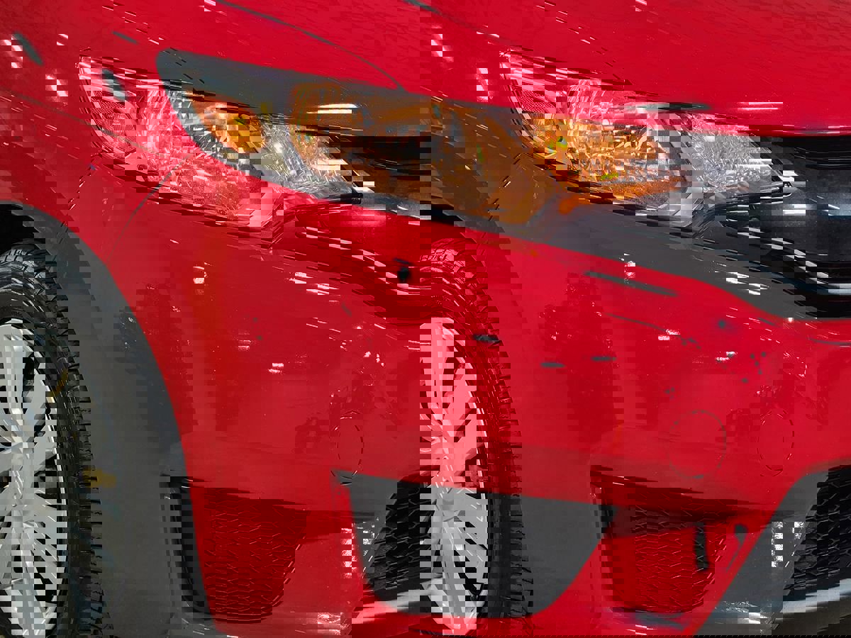 Used 2015 Honda Fit LX image 13