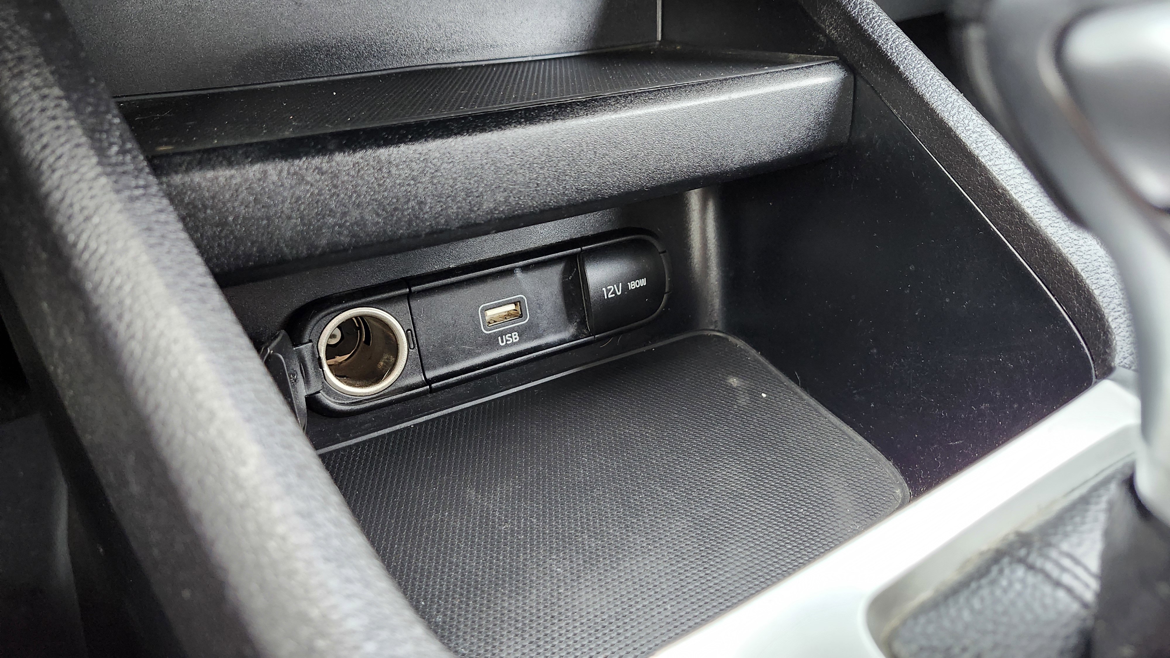 Used 2022 Kia Forte LXS image 6