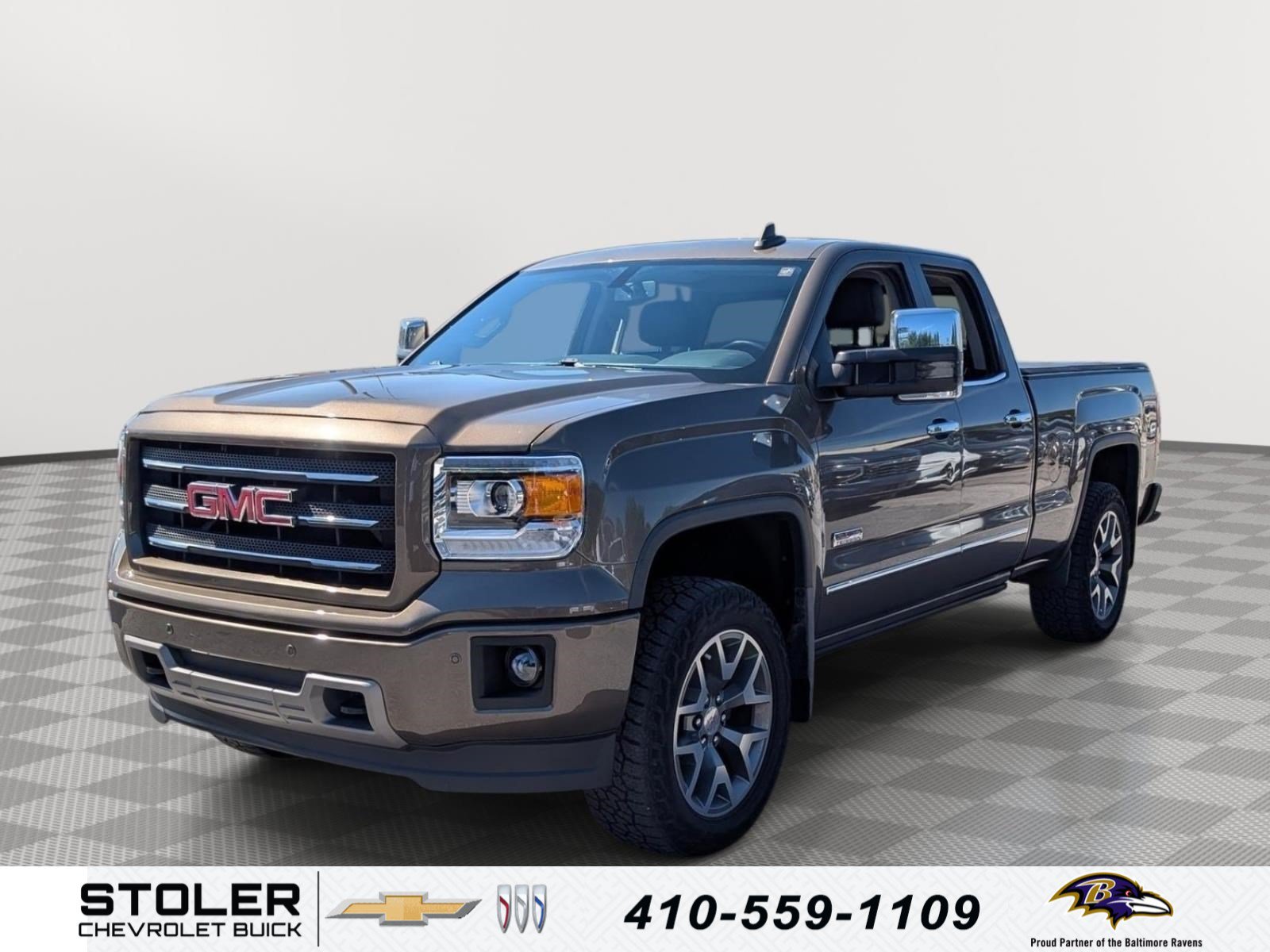 Used 2015 GMC Sierra 1500 SLT w/ All-Terrain Package AWD/4WD image 1