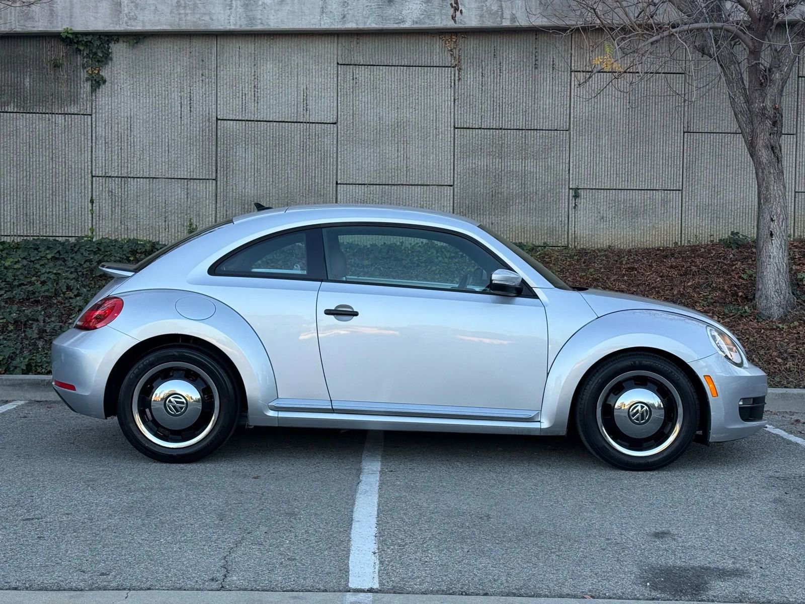 Used 2015 Volkswagen Beetle 1.8T Classic image 10