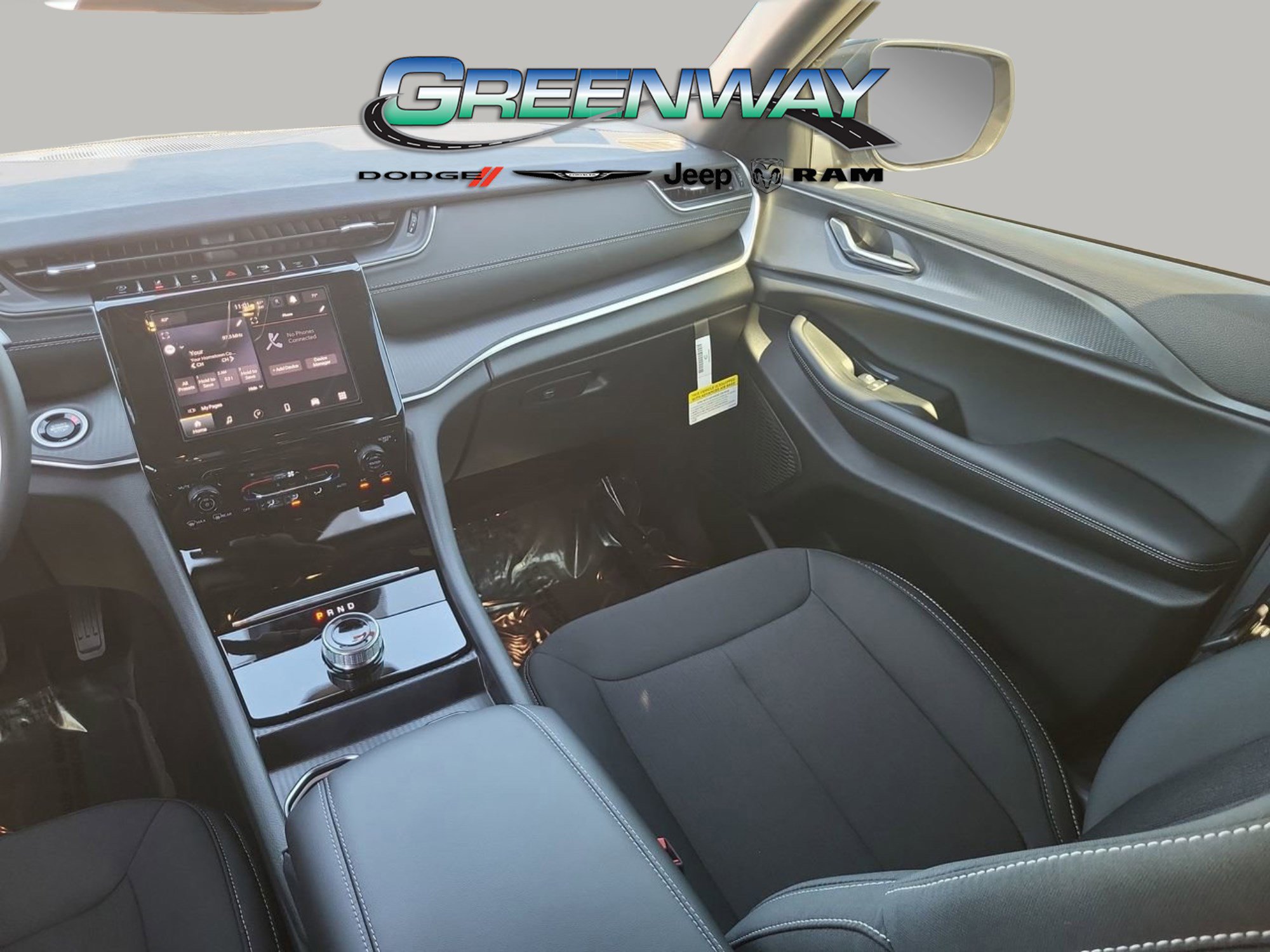 New 2025 Jeep Grand Cherokee Laredo X image 13